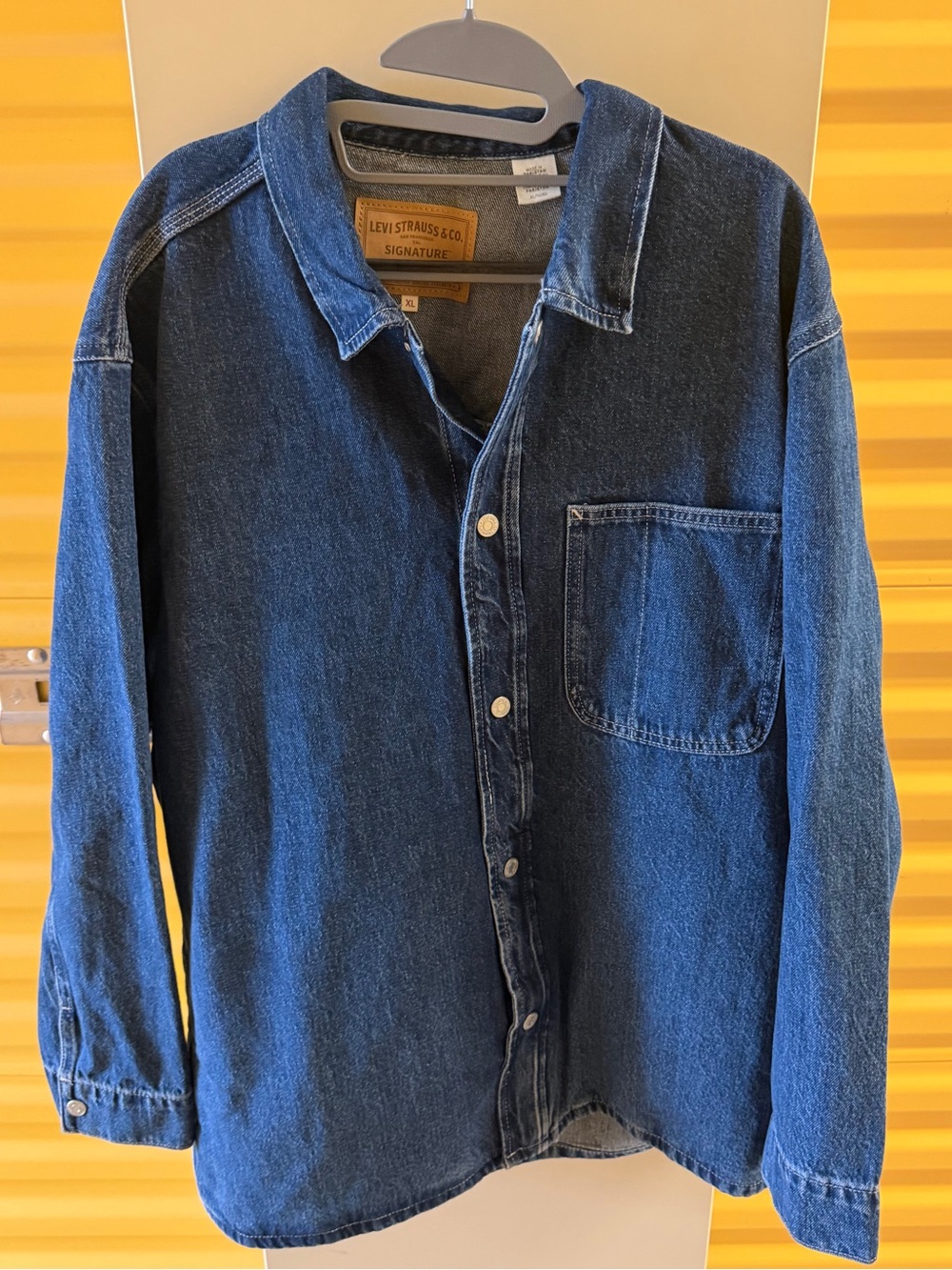 Men’s Dark Blue Denim Button-Front Shirt